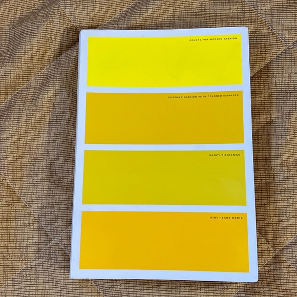 Colors For Modern Fashion: drawing fashion with colored markers - colour - Picture 1 of 5